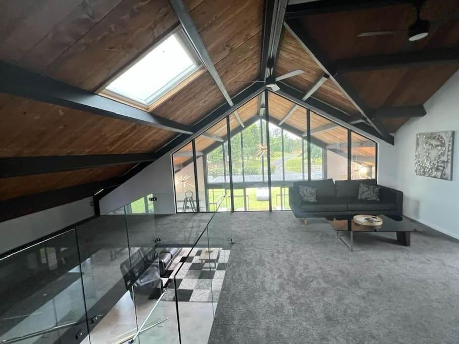 Villa The Clubhouse Hamilton Esterno foto