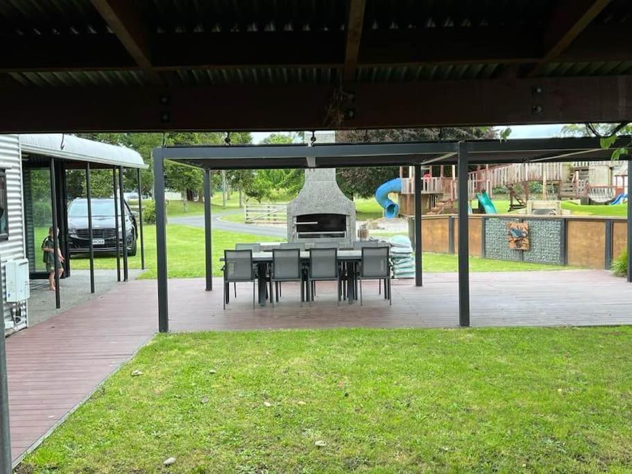 Villa The Clubhouse Hamilton Esterno foto